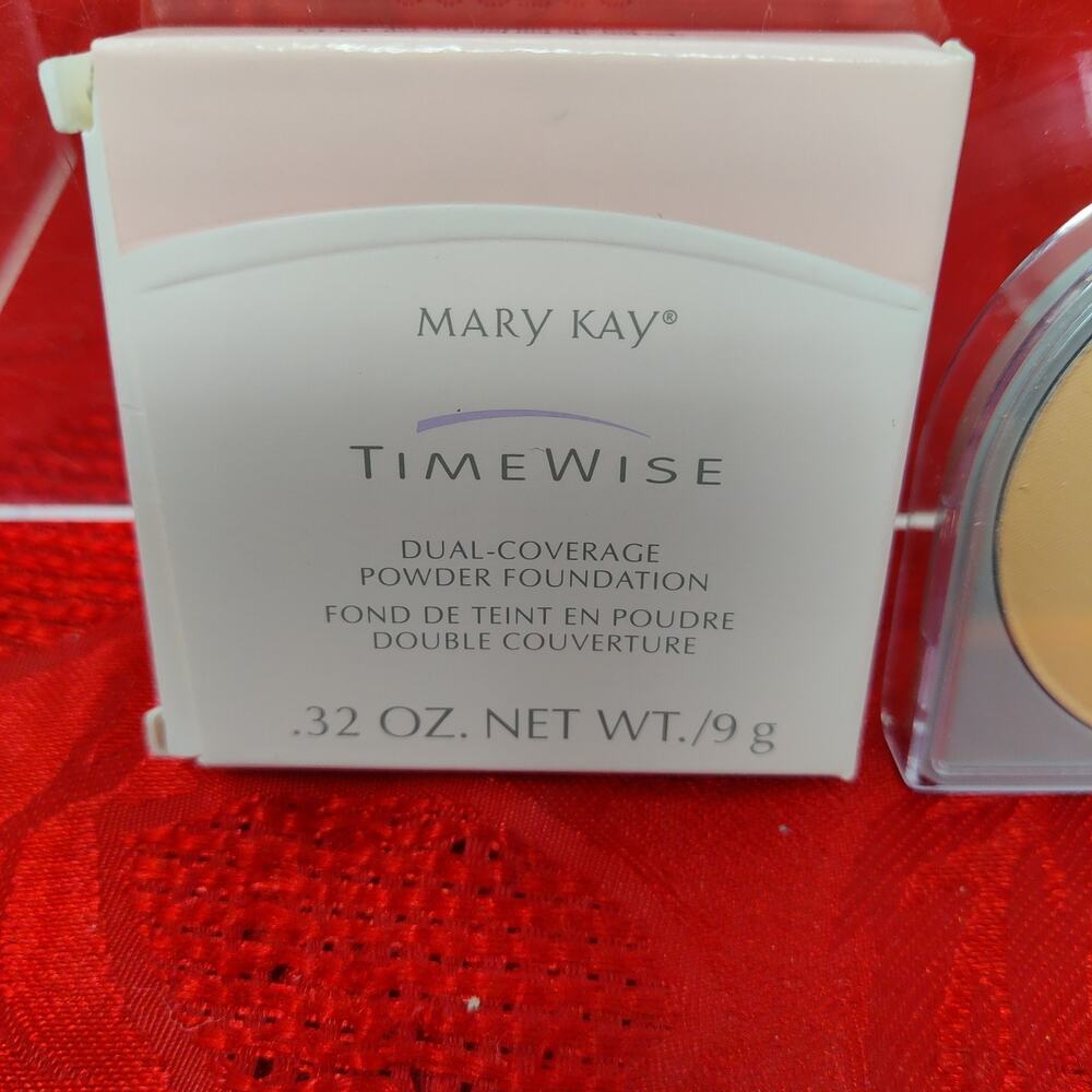 Mary Kay Timewise Dual Coverage Powder Foundation Beige 300 - 8926 NOS - Picture 2 of 10